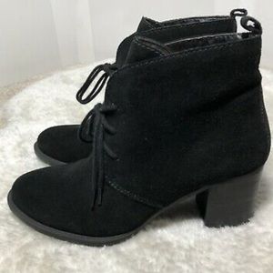 Anthropologie Latigo glanna ankle suede booties